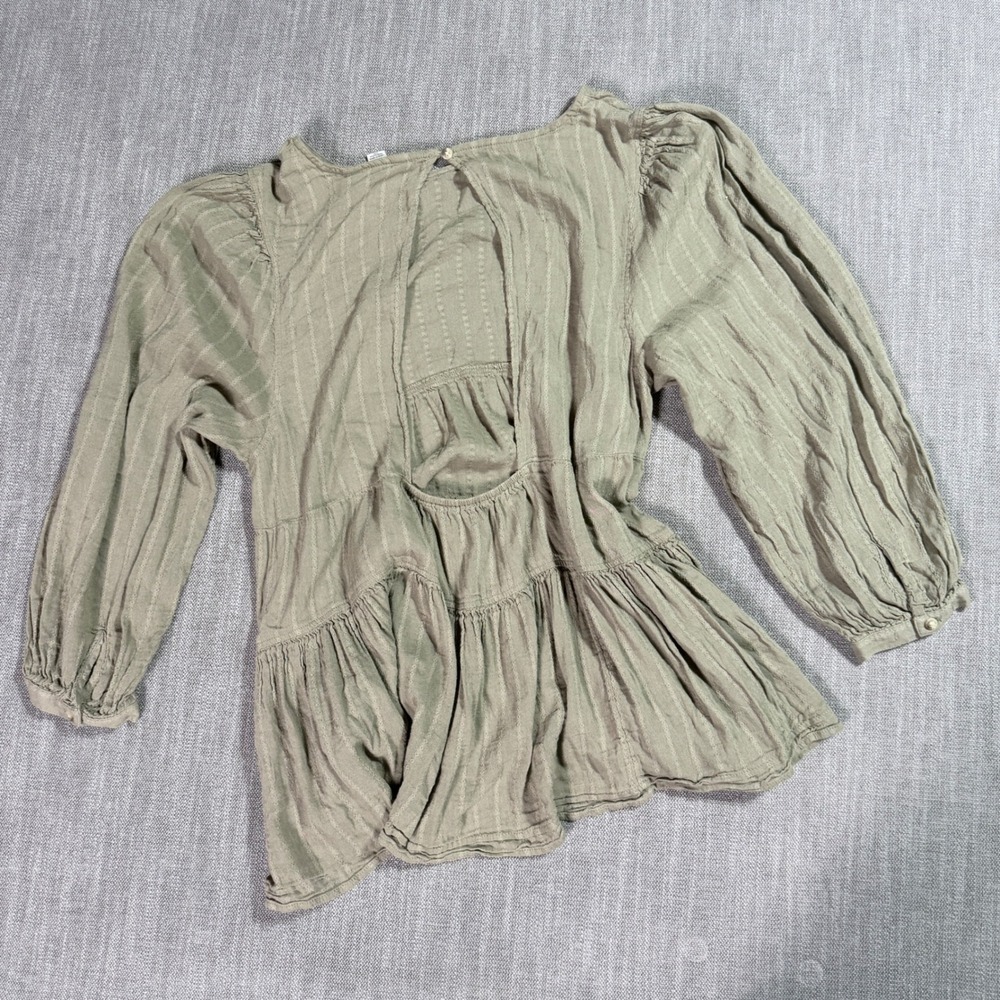 American Eagle Sage Green Striped Tiered Babydoll Top Open Back Blouse Large - Picture 3 of 3